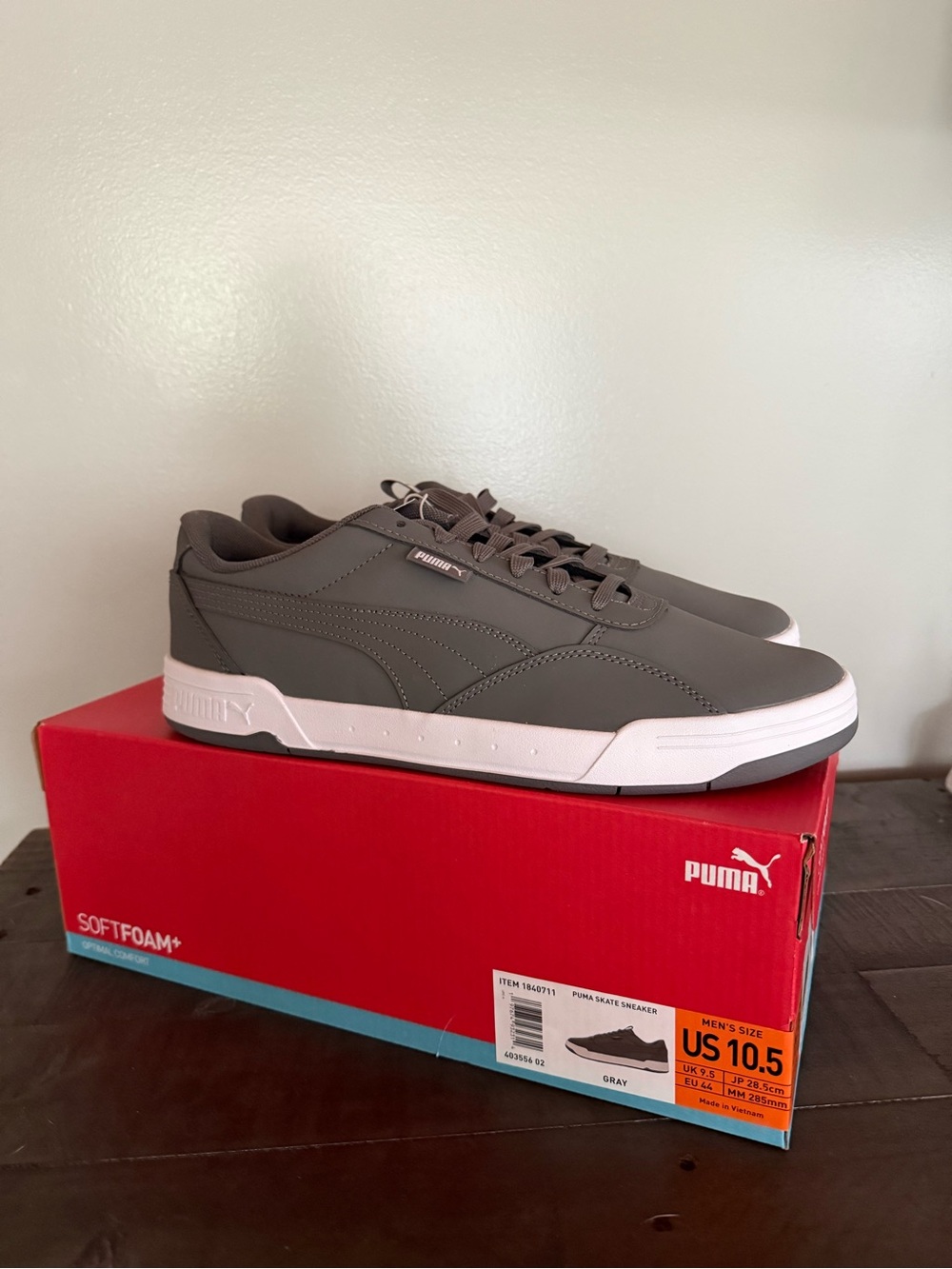 Puma Men’s Gray Low-Top Lace Sneakers